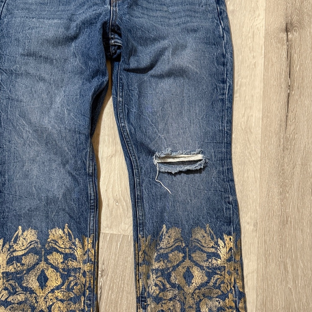 We The Free Blue Jeans with Gold Pattern‎ - Picture 4 of 6